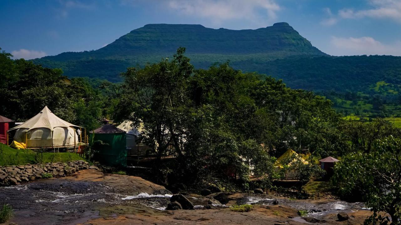 The Lotus Resort Lonavala Buitenkant foto